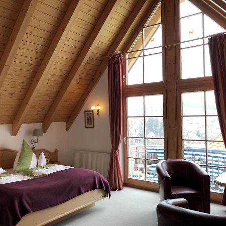 Berghotel Schiller Schonach im Schwarzwald Eksteriør billede