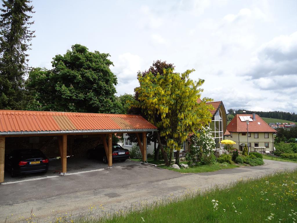 Berghotel Schiller Schonach im Schwarzwald Værelse billede