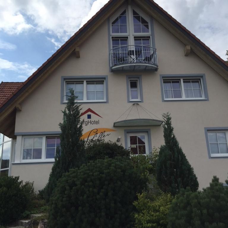 Berghotel Schiller Schonach im Schwarzwald Eksteriør billede