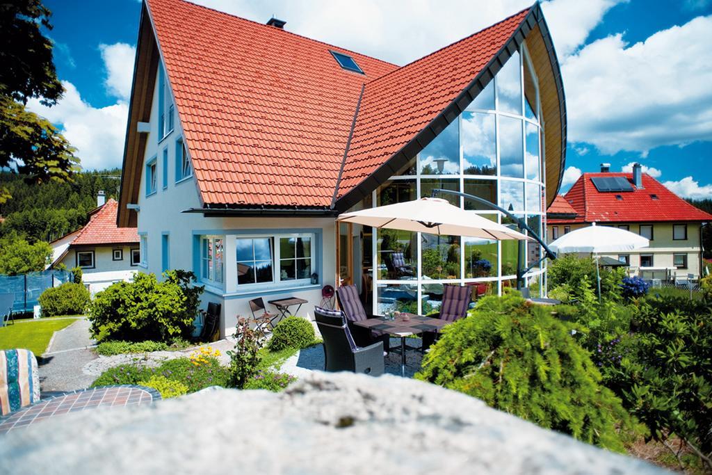Berghotel Schiller Schonach im Schwarzwald Eksteriør billede