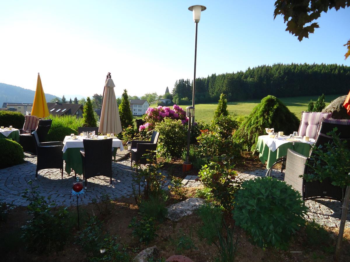 Berghotel Schiller Schonach im Schwarzwald Eksteriør billede