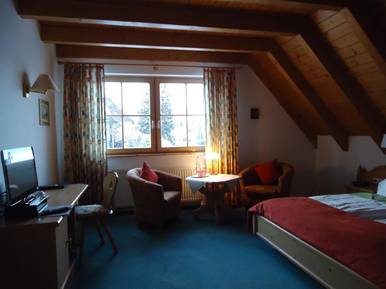 Berghotel Schiller Schonach im Schwarzwald Eksteriør billede