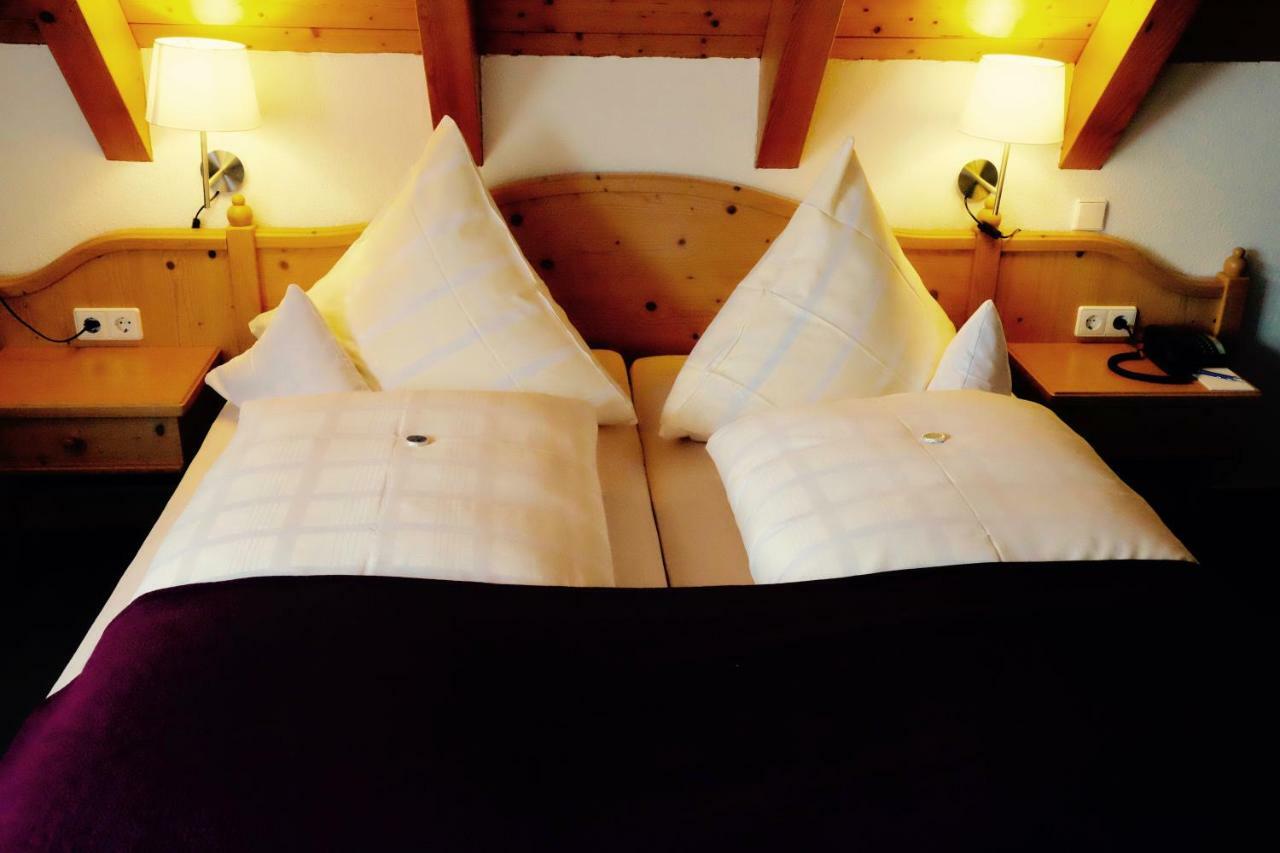 Berghotel Schiller Schonach im Schwarzwald Eksteriør billede