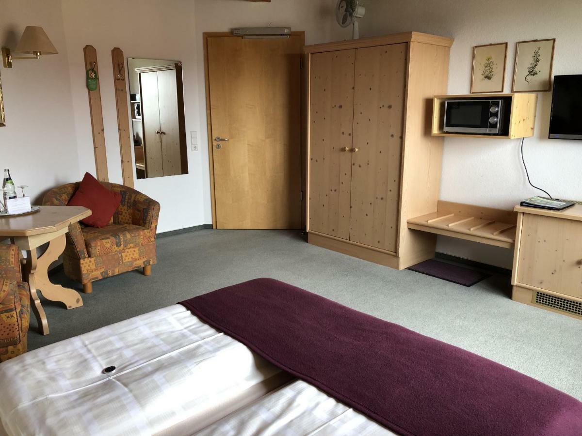 Berghotel Schiller Schonach im Schwarzwald Eksteriør billede